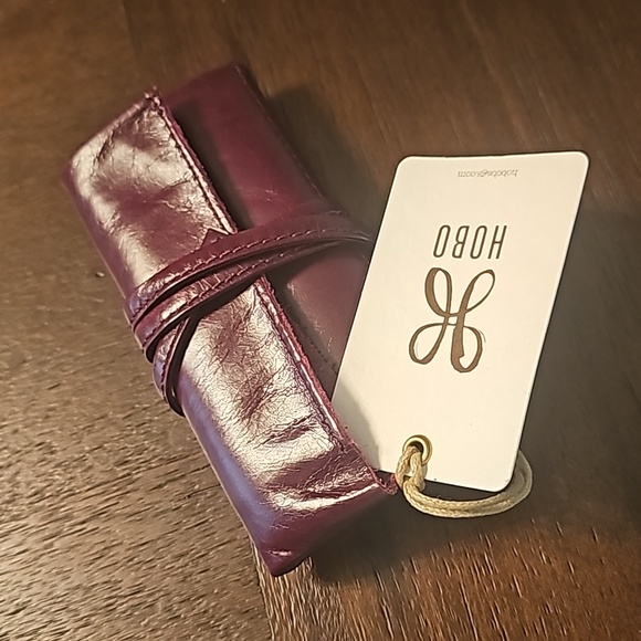 HOBO Bags Genuine Leather Jewelry Case - Picture 2 of 9